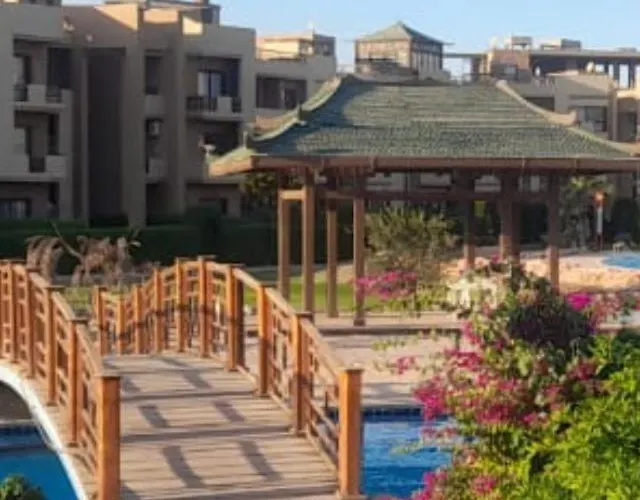 Tatil Evi شالية ارضي بحديقة خاصة في بلو باي ٱسيا السخنة *
