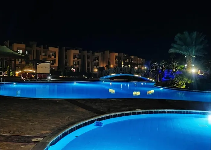 شالية ارضي بحديقة خاصة في بلو باي ٱسيا السخنة Tatil Evi *